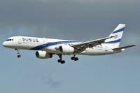 Boeing 757-258, El Al Israel Airlines, 4X-EBU, c/n 26053 / 529, Karsten Palt, 2009
